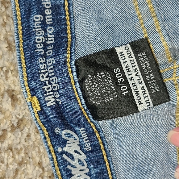 Mossimo Mid-Rise Jegging - Picture 2 of 7